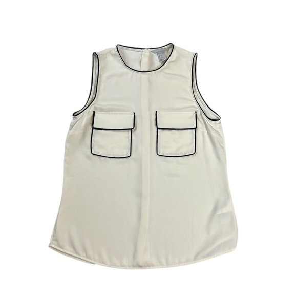 H&M Tops - H&M Size 6 Ivory Sleeveless Blouse with Black Piping and Flap Pockets